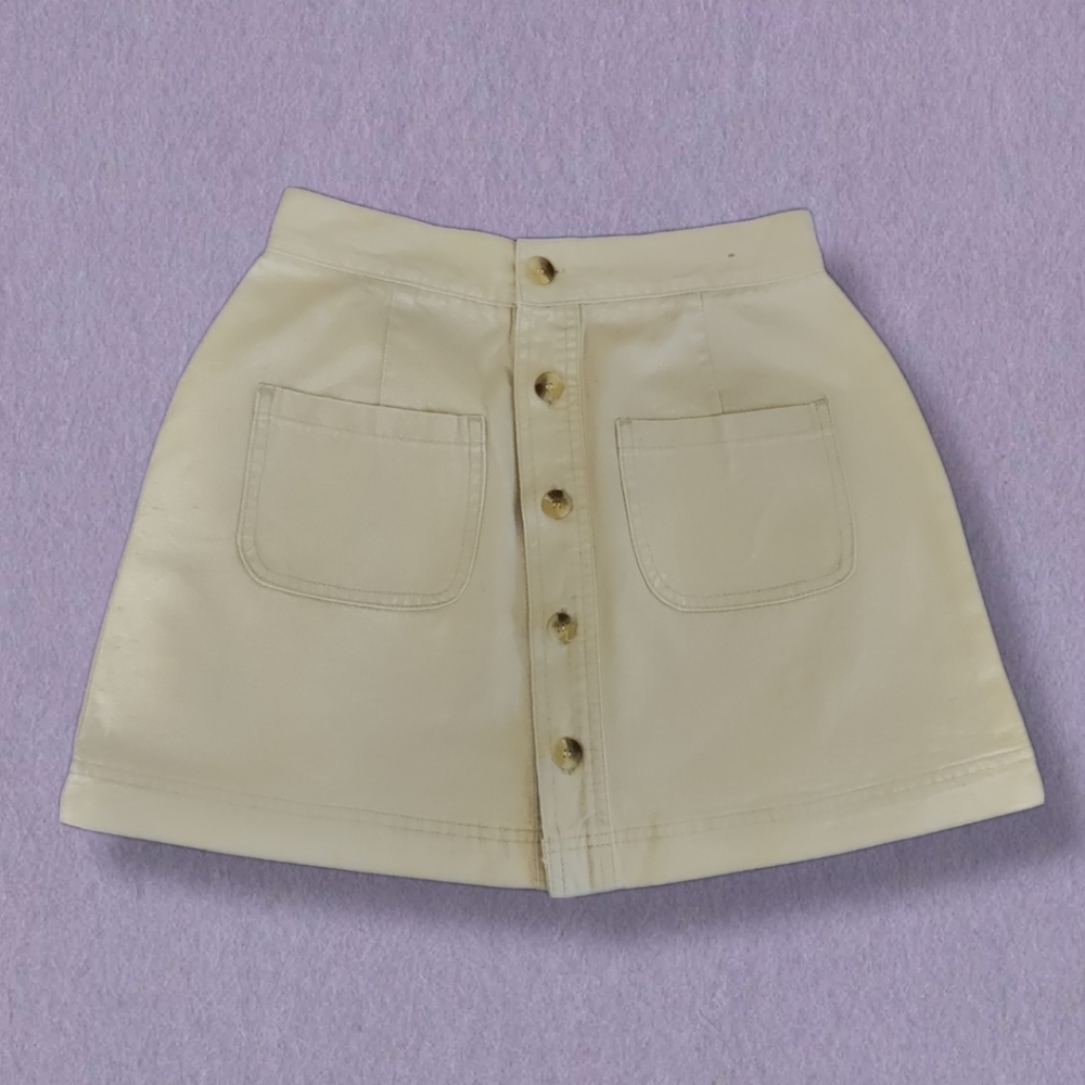 Vintage early 90s Chazzz Credentials Khaki Mini Skirt, sz. 5 (fits small)